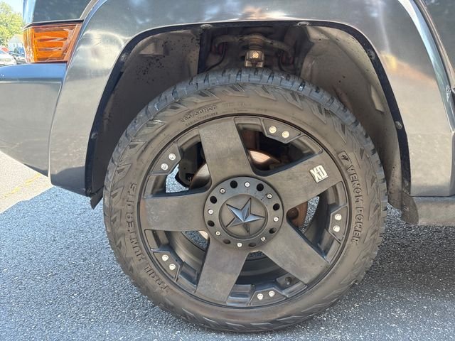 Used 2008 Blue Jeep Sport image 12