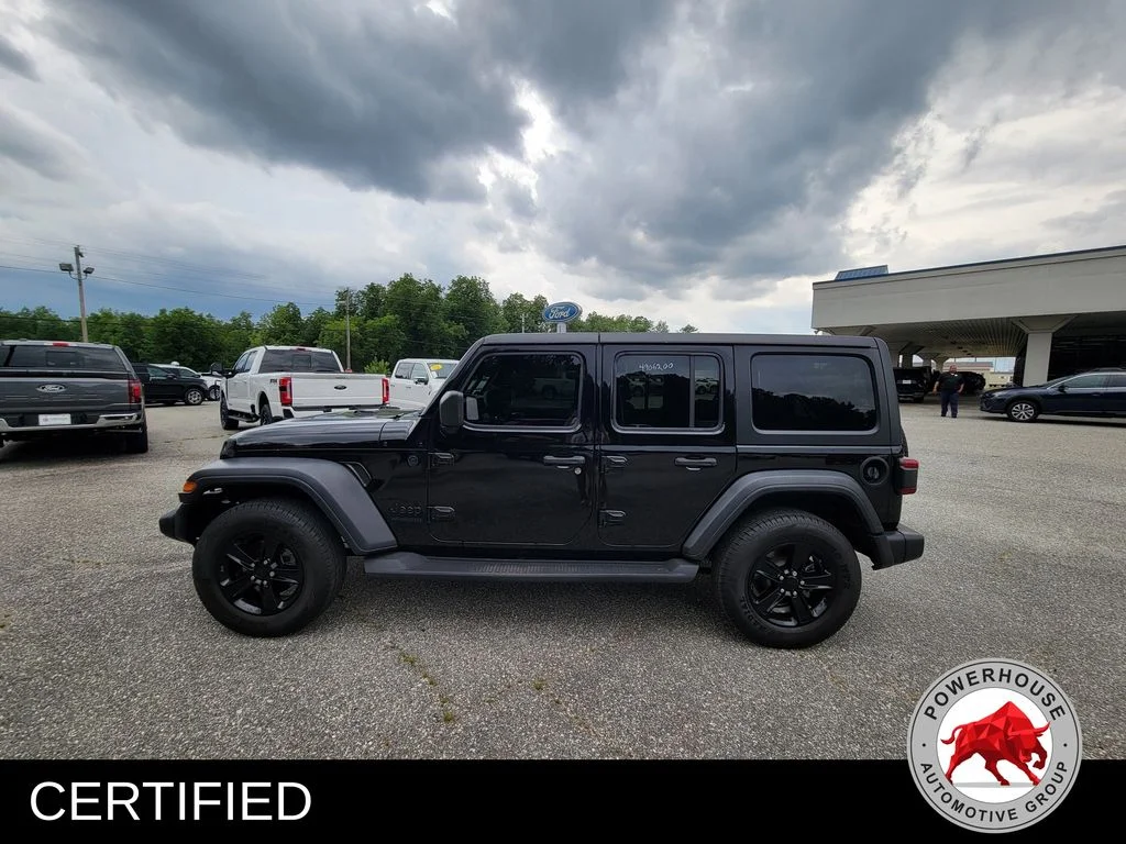 Used 2020 Black Jeep Unlimited Sport Altitude image 3