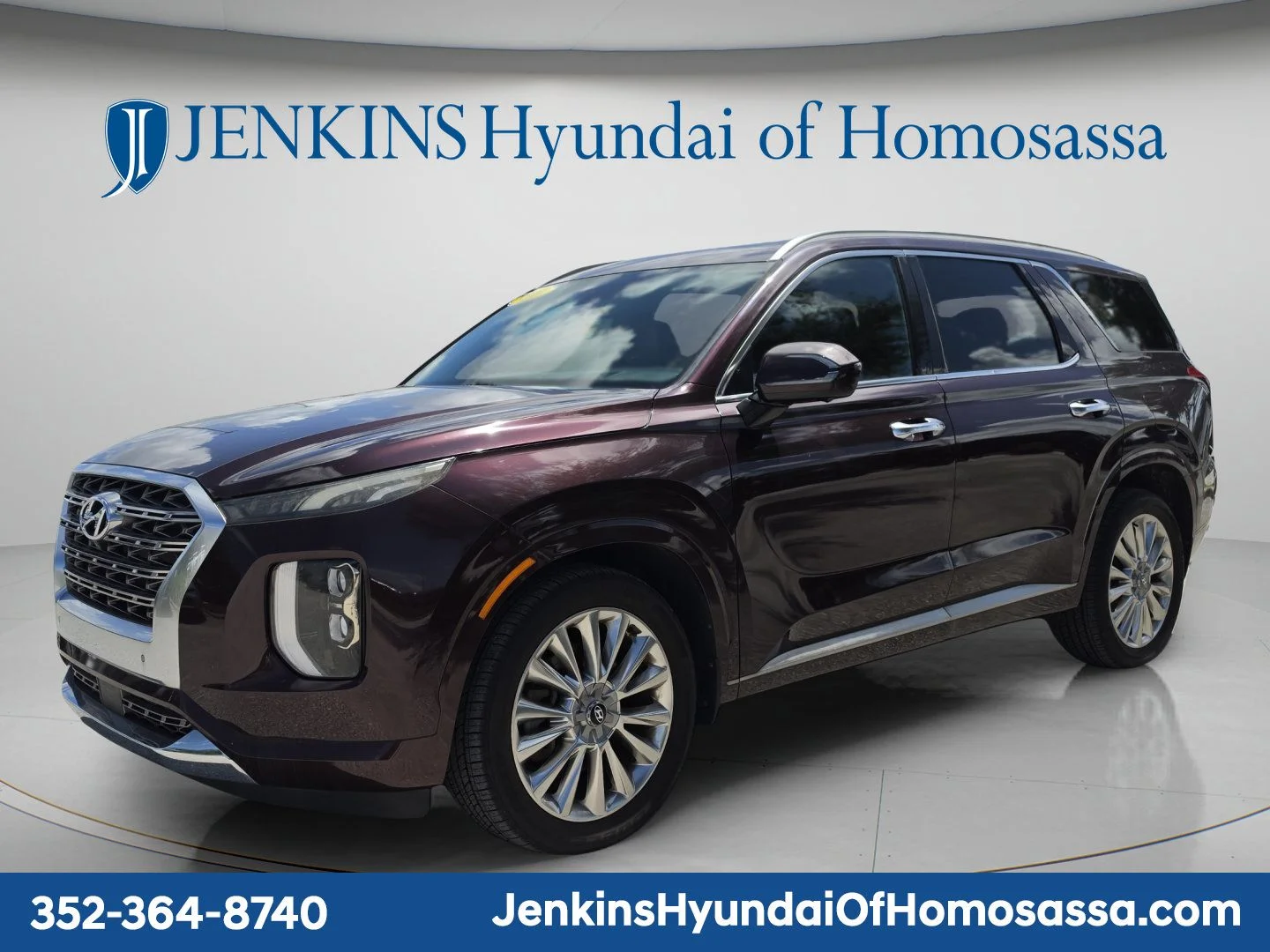 Used 2020 Red Hyundai Limited image 9