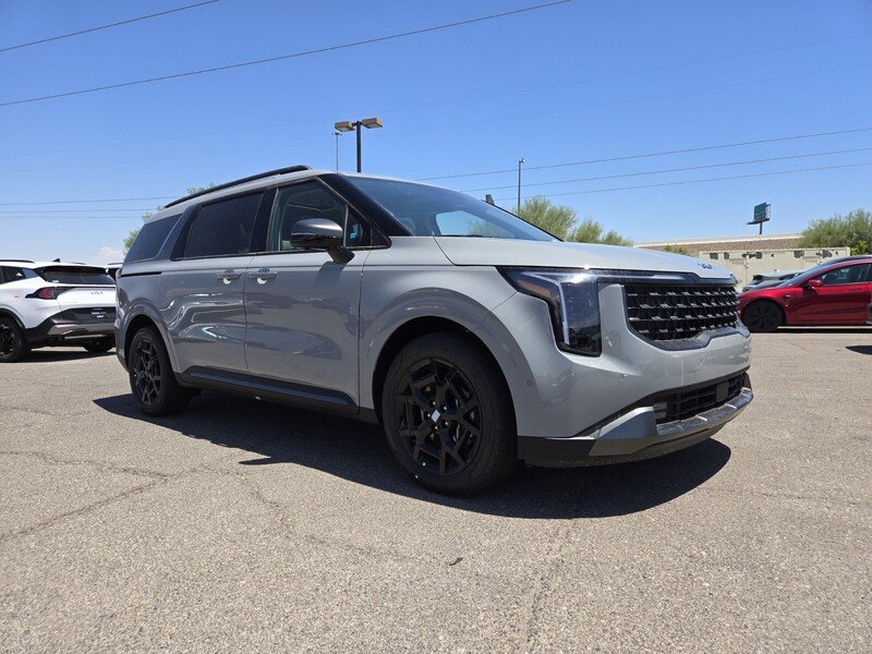 New 2026 Ceramic Silver Kia SX Prestige image 2