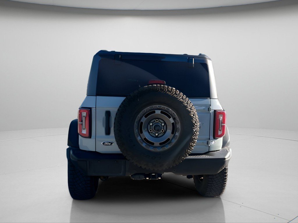 Used 2023 Cactus Gray Ford Everglades image 8