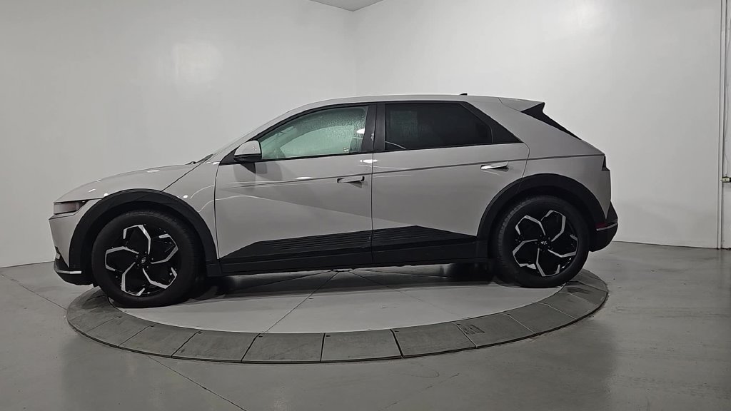 Certified Used 2024 Gray Hyundai SEL image 2