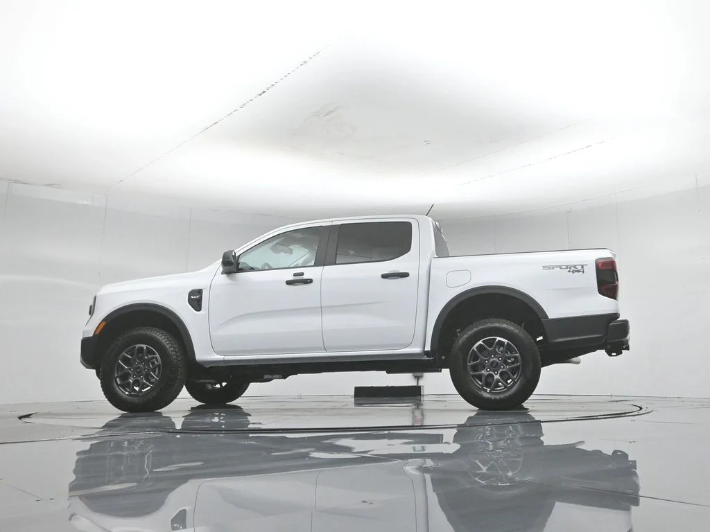 New 2026 Oxford White Ford XLT image 49