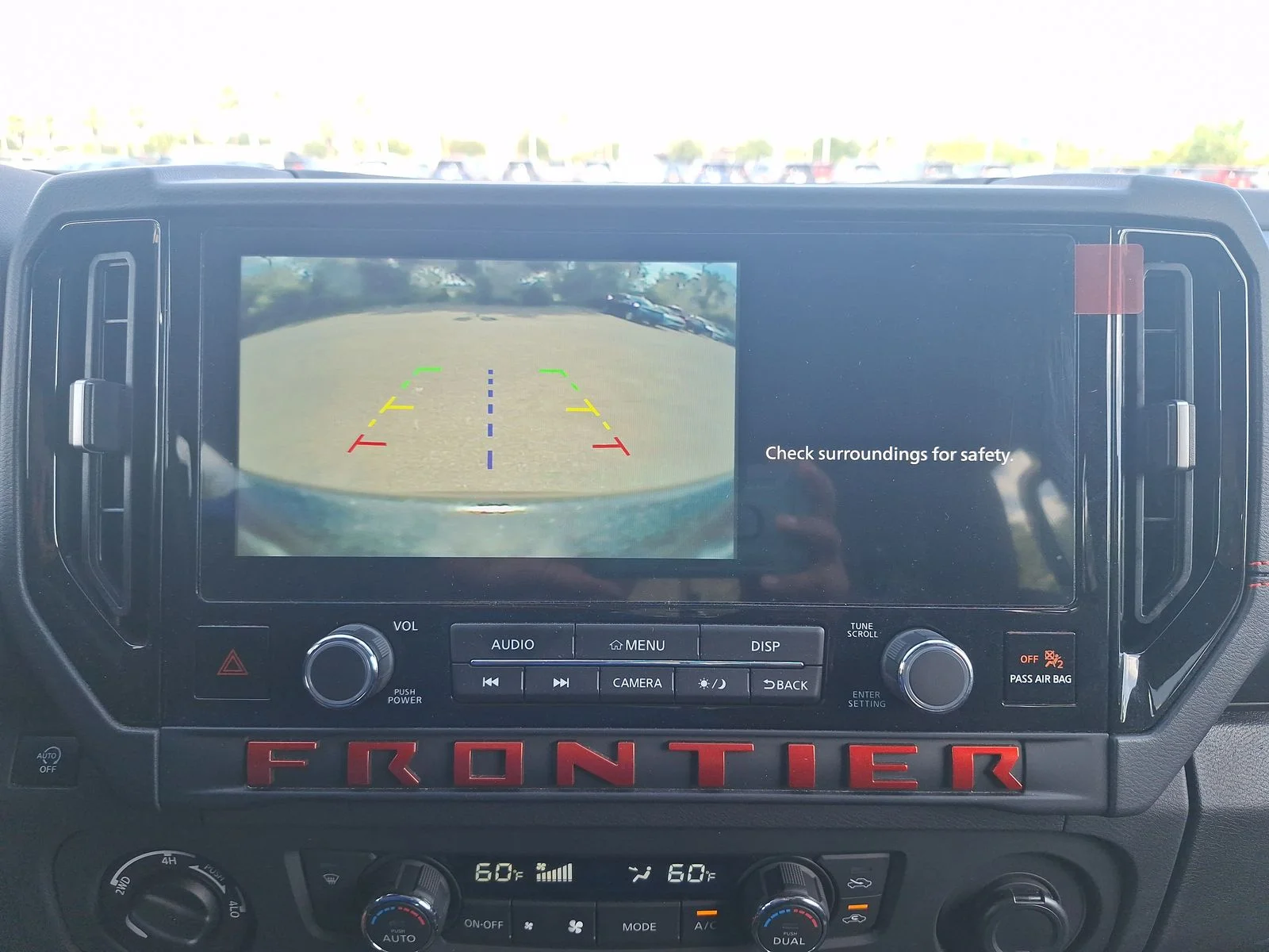 Used 2025 White Nissan PRO-4X image 17