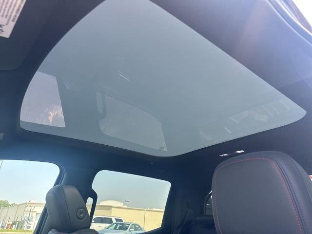 2025 Chevrolet Silverado EV RST - Photo 12