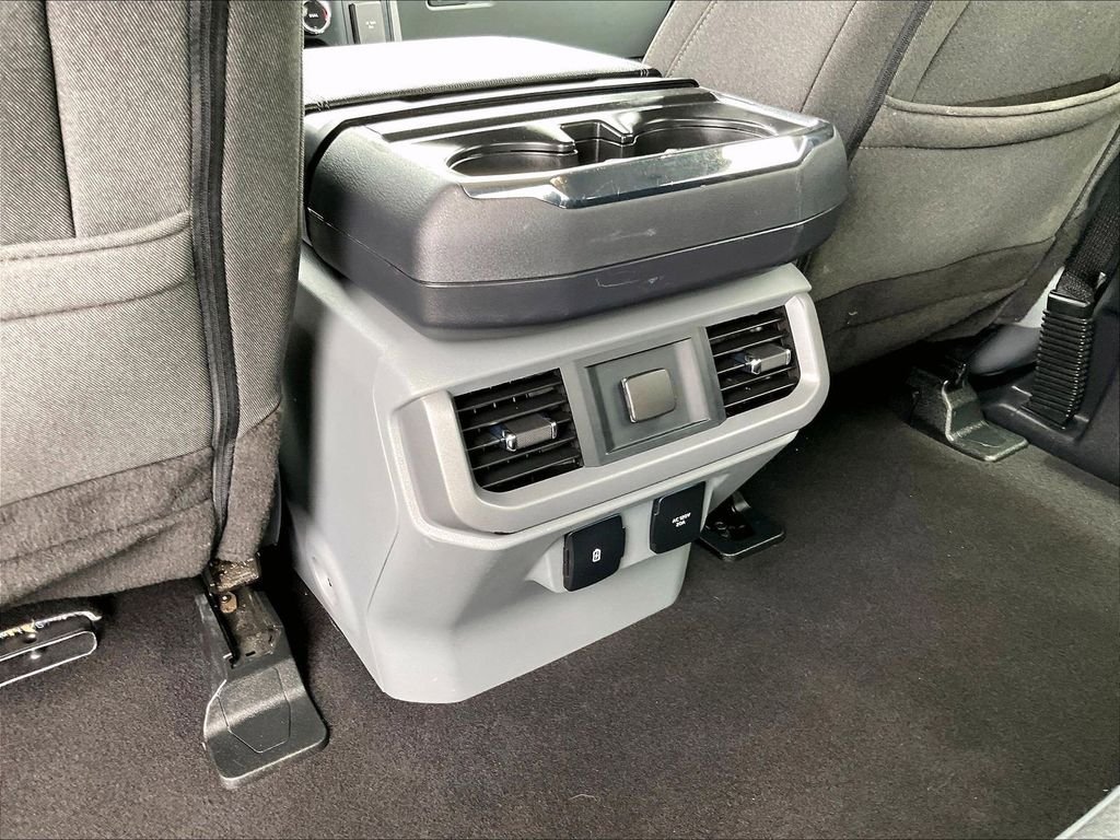 Used 2024 Black Ford XLT image 26
