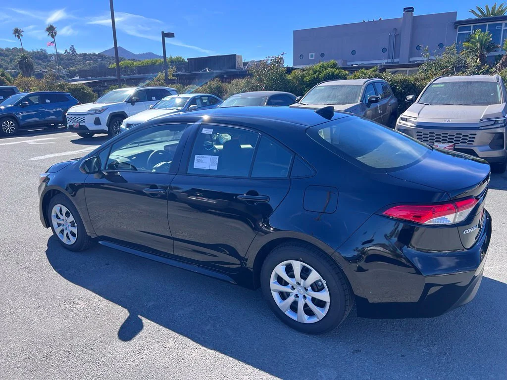 New 2027  Toyota LE image 3