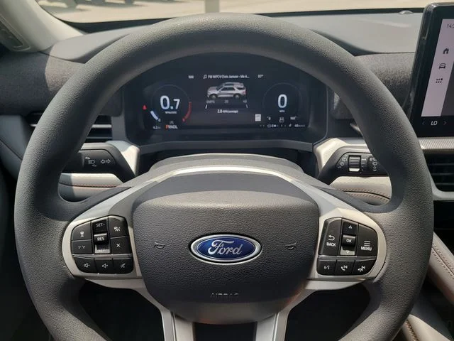 New 2026 White Metallic Ford Active image 30