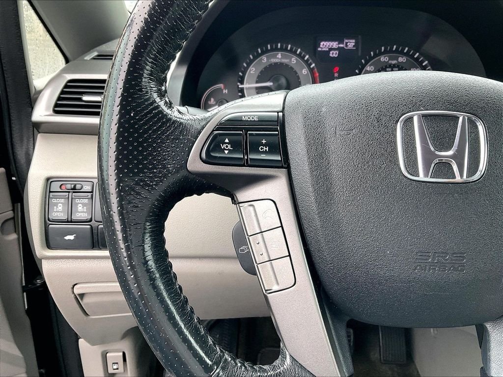 Used 2015 Gray Honda EX-L image 24