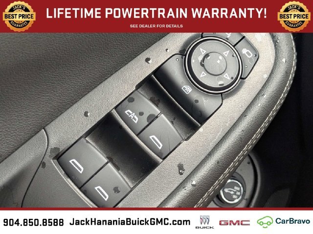Used 2023 Red Buick Essence image 26