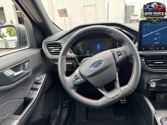 Used 2024 Gray Ford ST-Line image 13