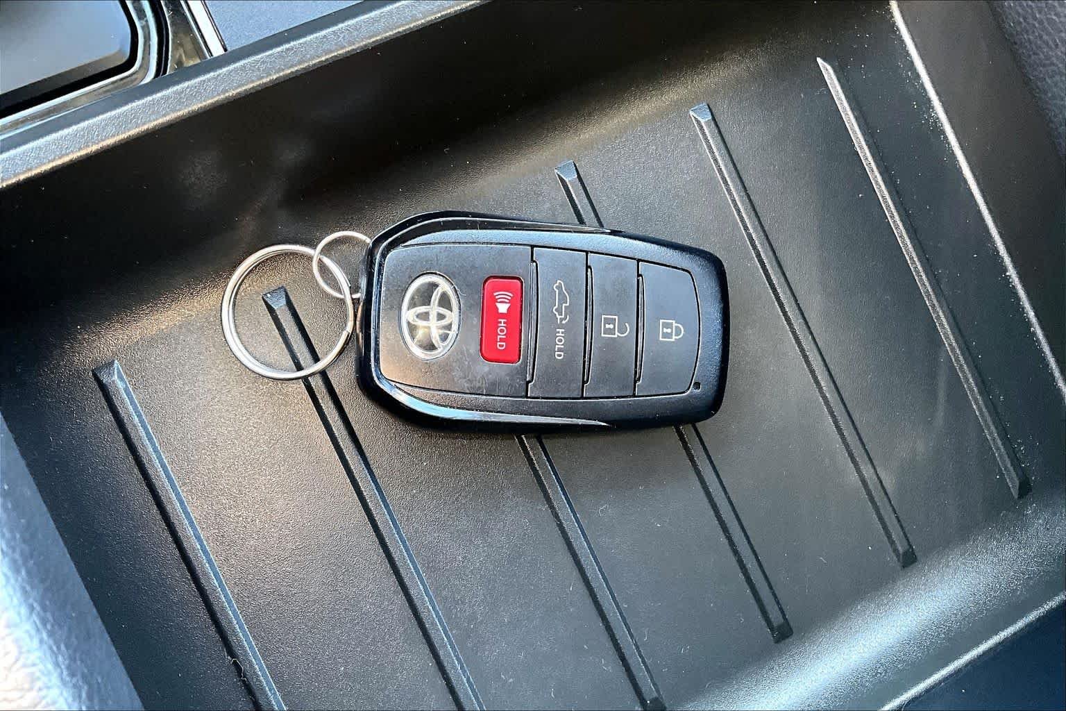 Used 2024 Magnetic Gray Metallic Toyota SR5 image 27