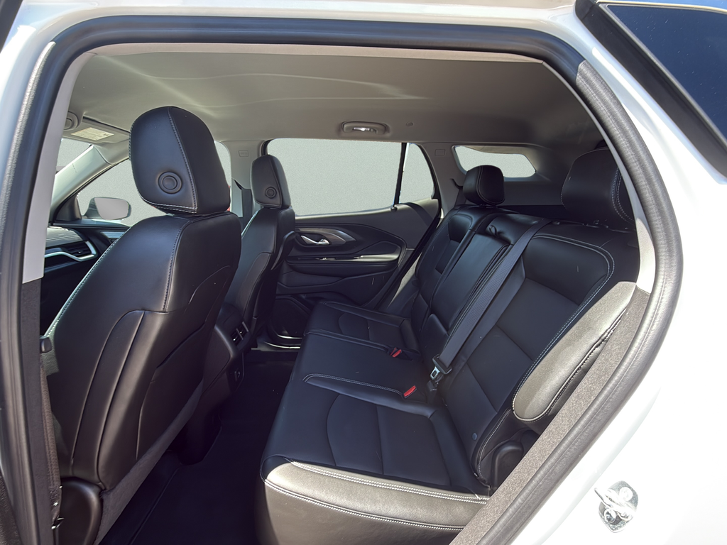 Used 2024 Summit White GMC SLT image 15