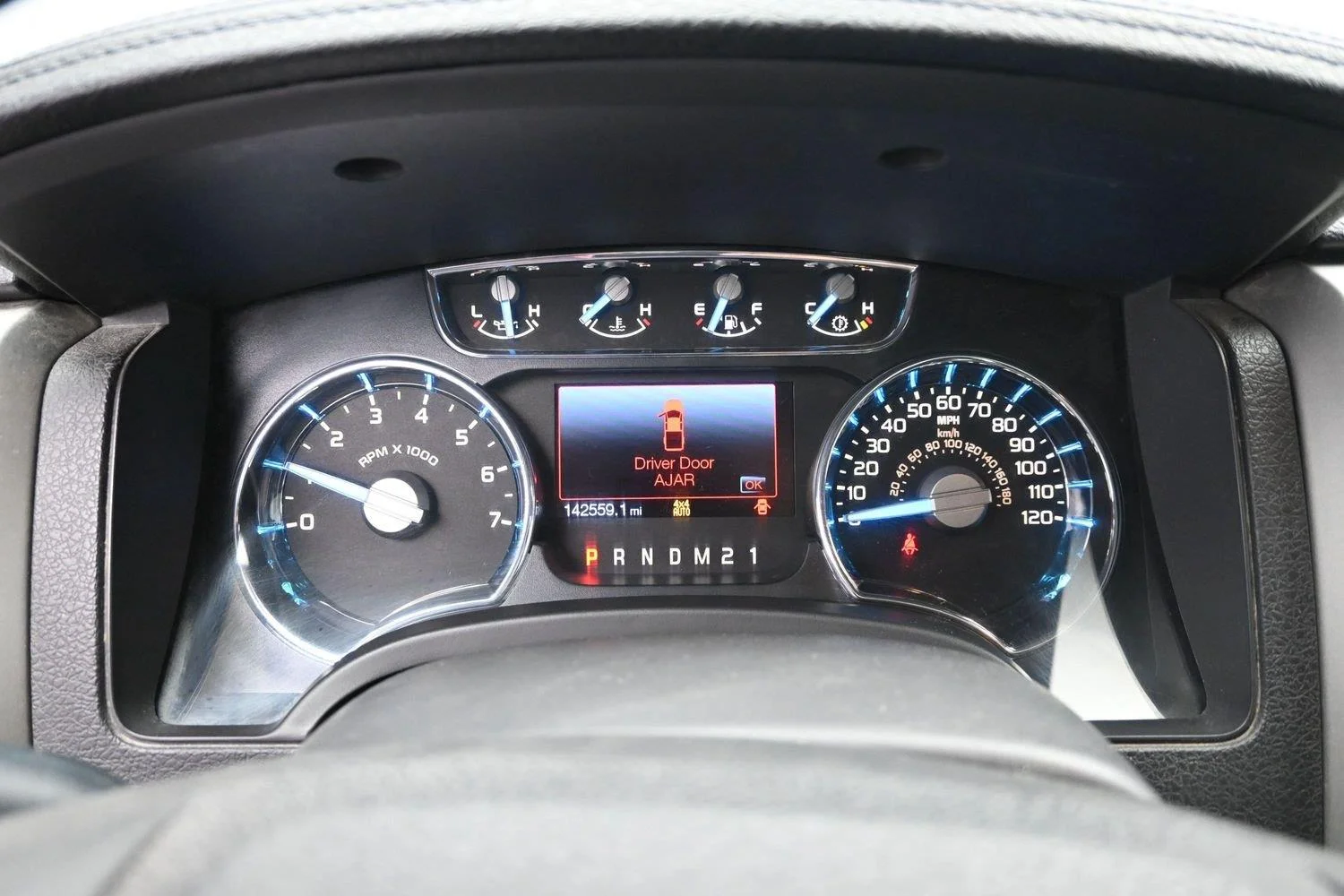 Used 2012 Red Candy Metallic Tinted Clearcoat Ford Lariat image 26
