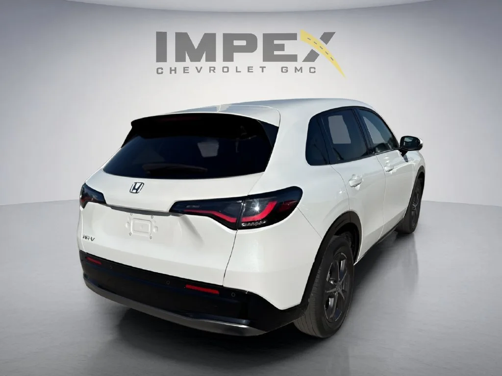 Used 2024 White Honda EX-L image 4