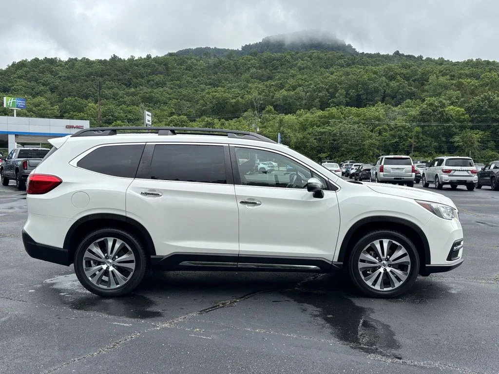Used 2022 White Subaru Touring image 5