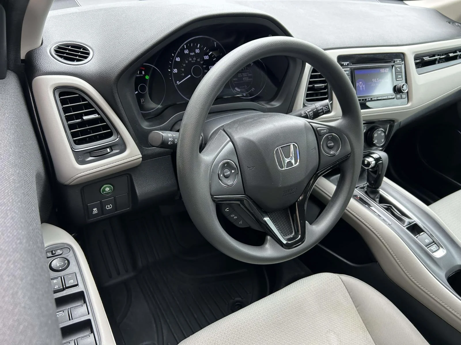 Used 2021 Lunar Silver Metallic Honda LX 2WD CVT image 8
