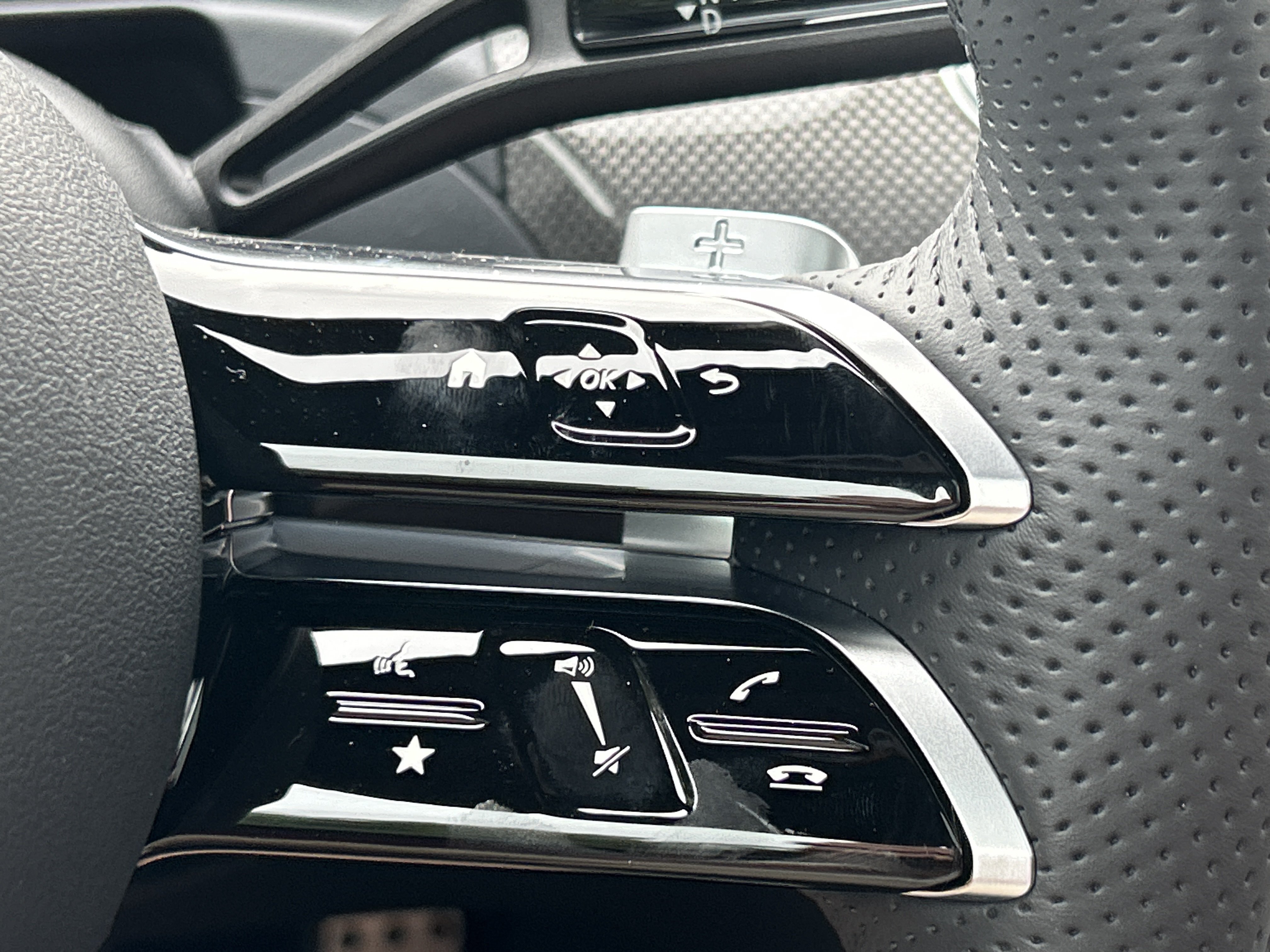 New 2026 Graphite Grey Metallic Mercedes-Benz CLE 300 4MATIC® Coupe image 24