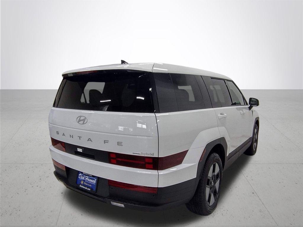 New 2026 White Hyundai SE image 13