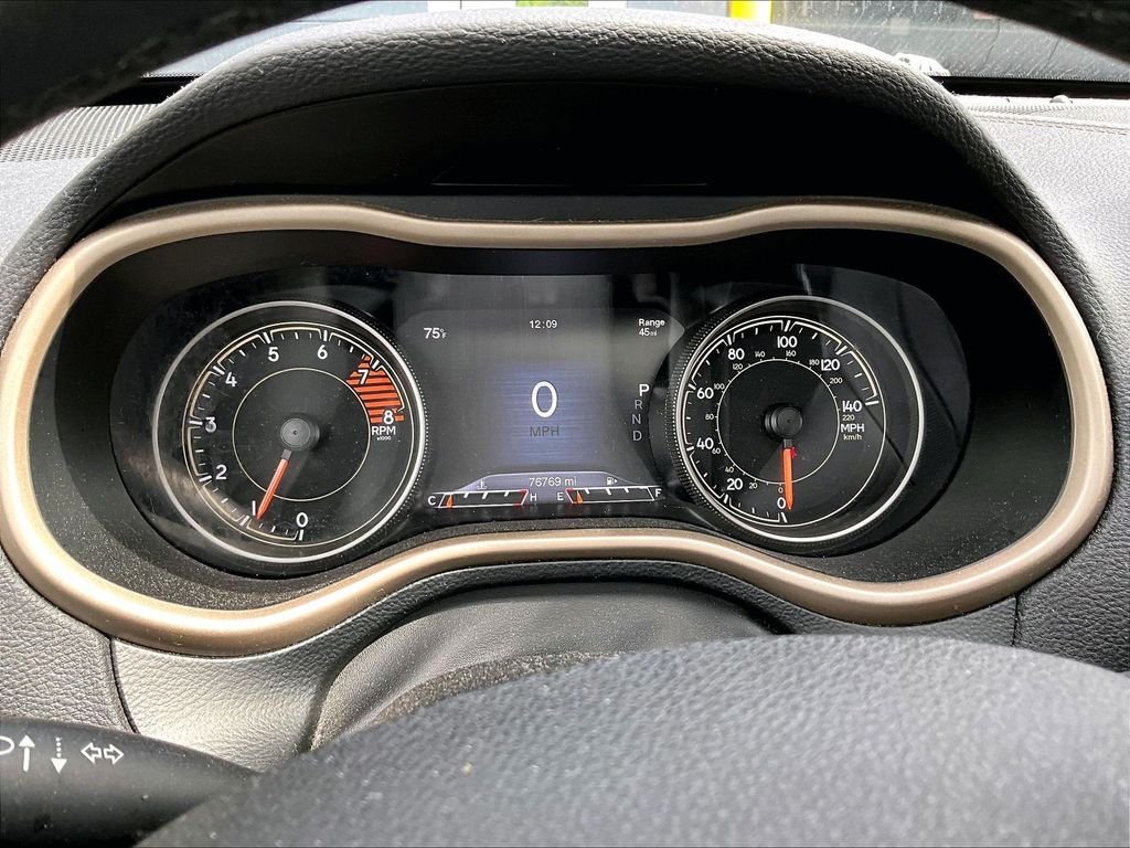 Used 2017 Black Jeep Limited image 8