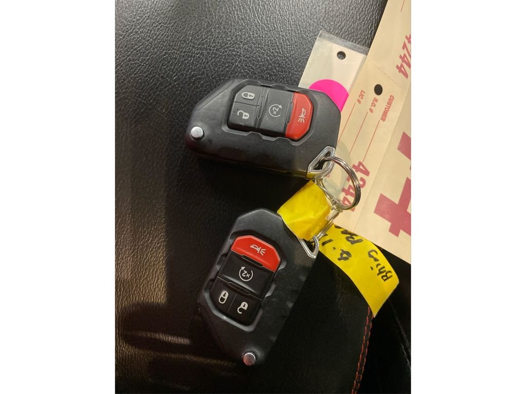 Used 2021 Gray Jeep Rubicon image 23