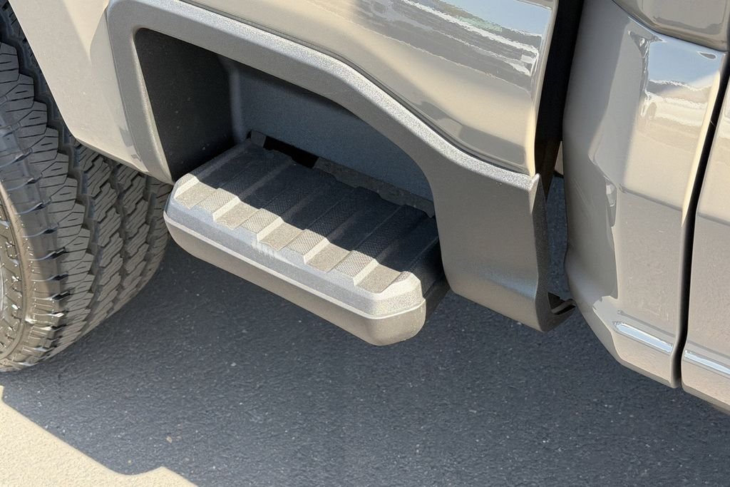 New 2026 Marsh Gray Ford F-250® Lariat® image 7