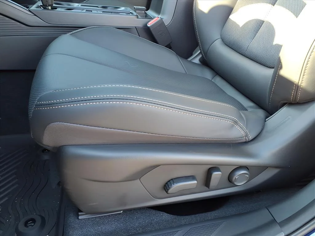 2026 Subaru Outback Limited - Photo 6