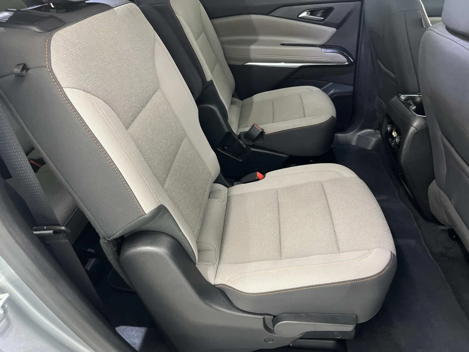 Used 2026 Sterling Gray Metallic Chevrolet LT image 28