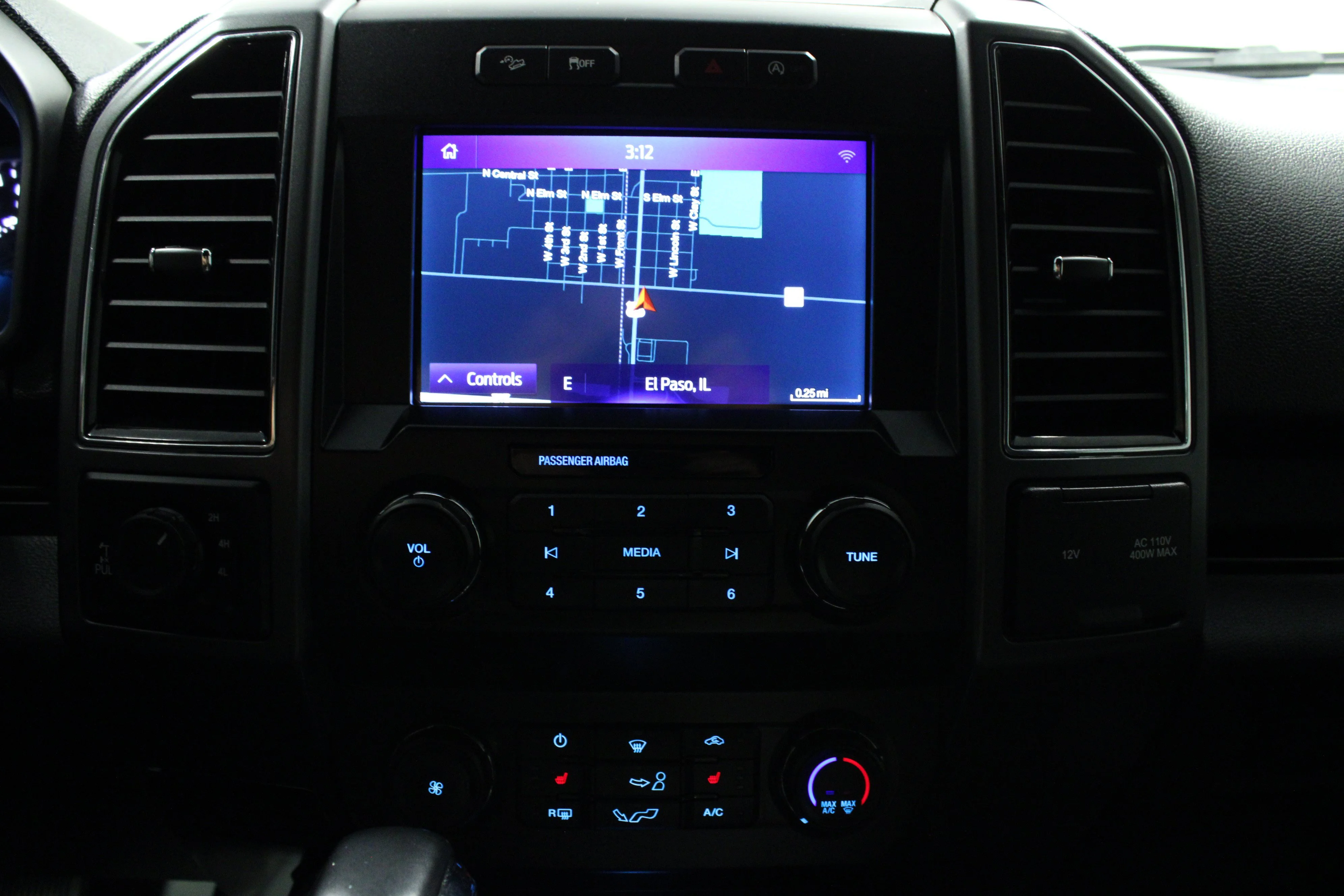 Used 2019 Velocity Blue Metallic Ford XLT image 22