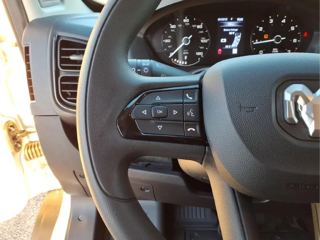 Used 2025 White Ram Base image 20