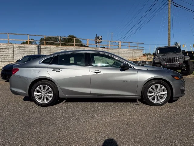Used 2025 Sterling Gray Metallic Chevrolet LT image 6