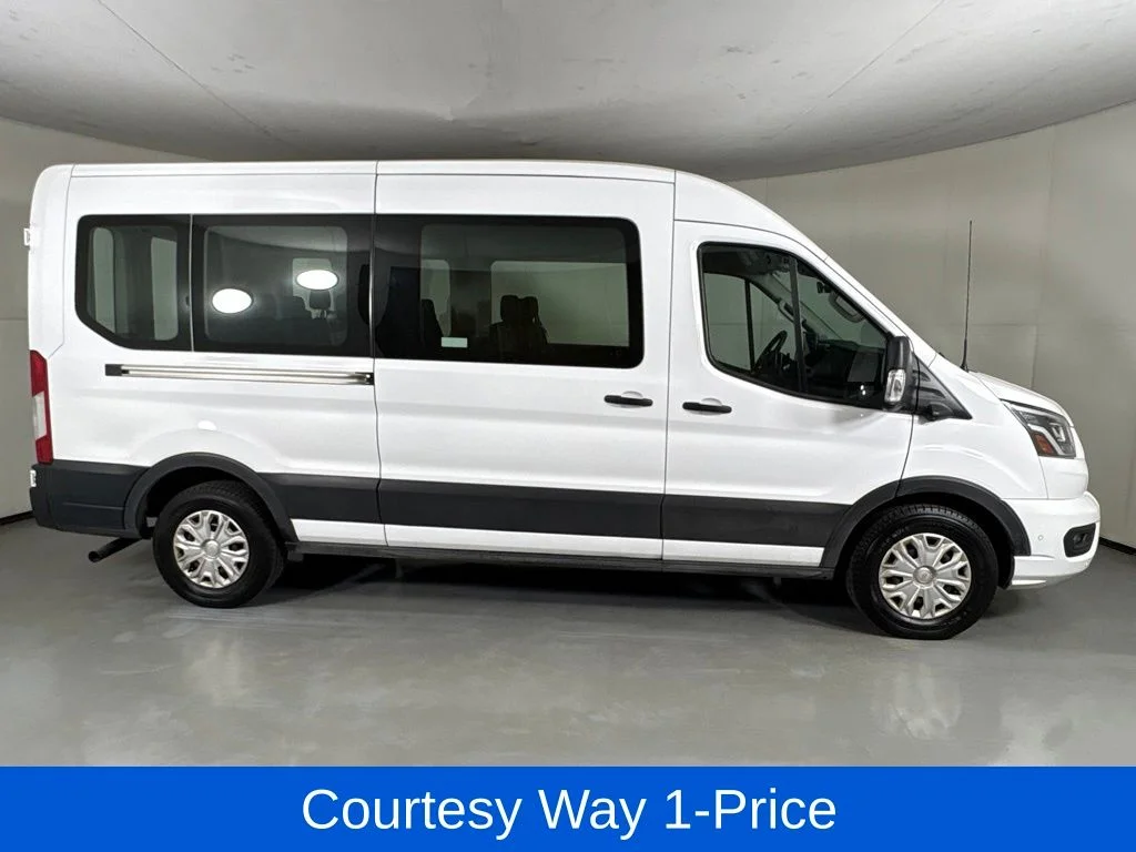 Used 2023 White Ford XLT image 12