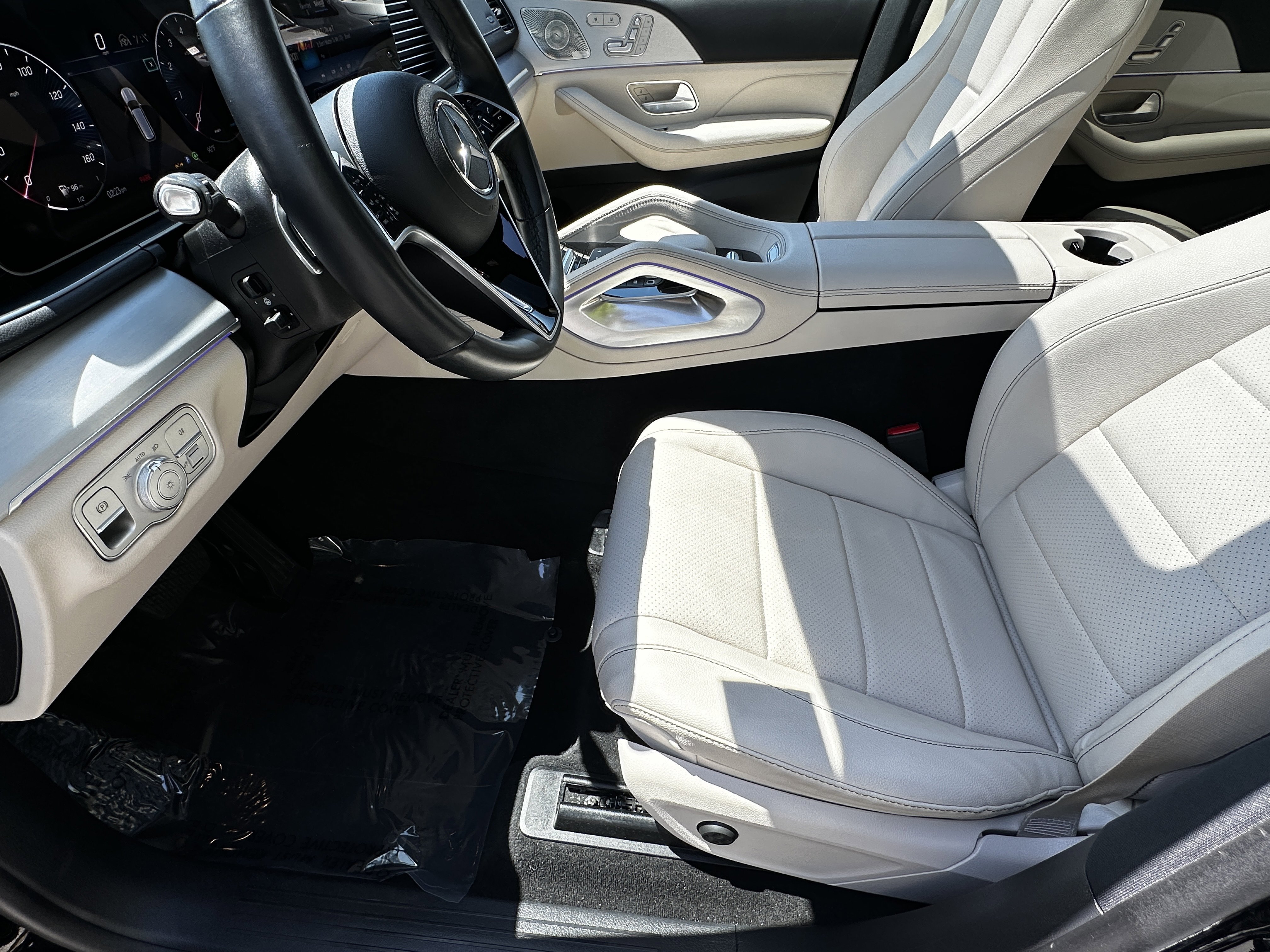Certified Used 2025 Black Mercedes-Benz GLS 450 image 10