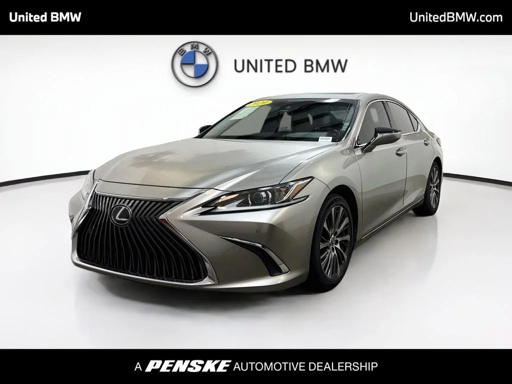 Used 2020 Silver Lexus 350 image 1