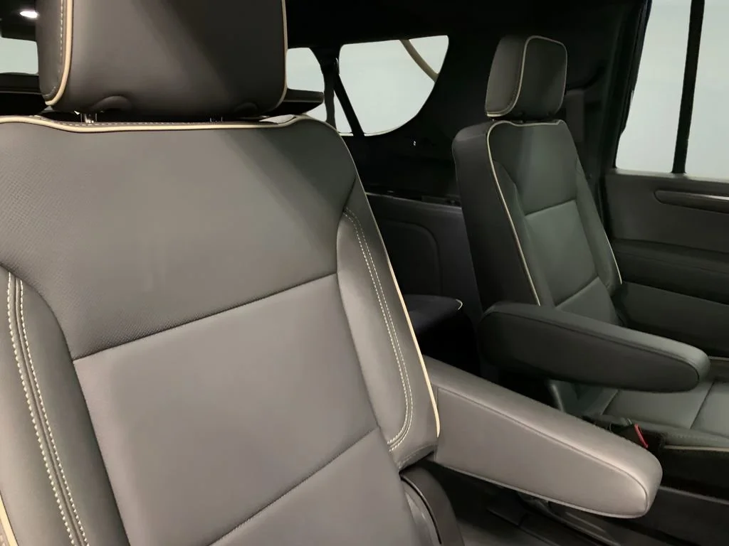 2026 Chevrolet Suburban Premier - Photo 24