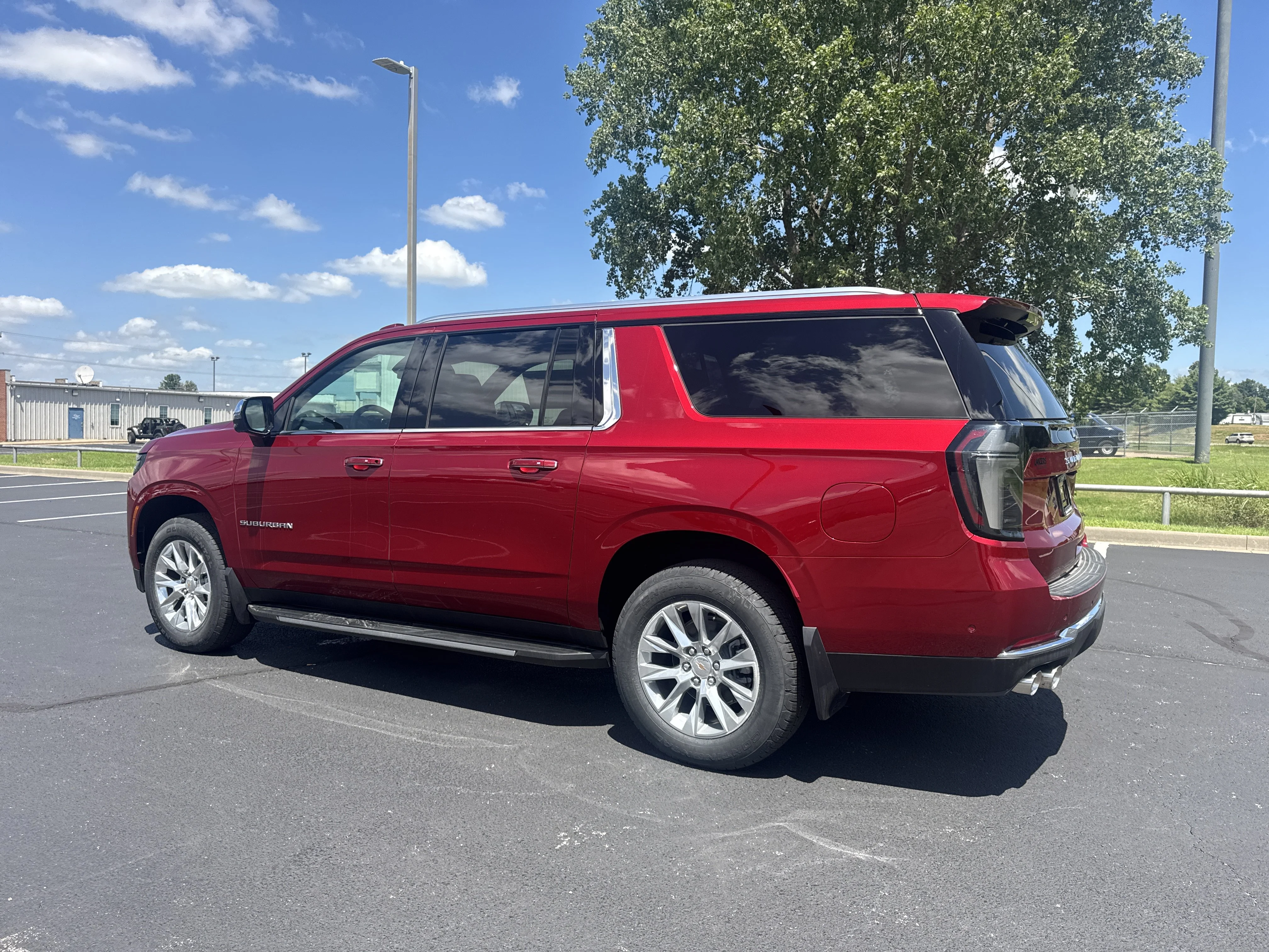 2026 Chevrolet Suburban Premier - Photo 26