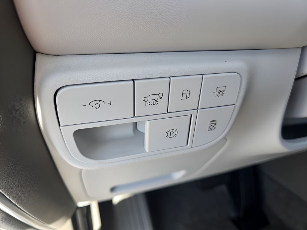 Certified Used 2026 Creamy White Pearl Hyundai SEL Premium image 20