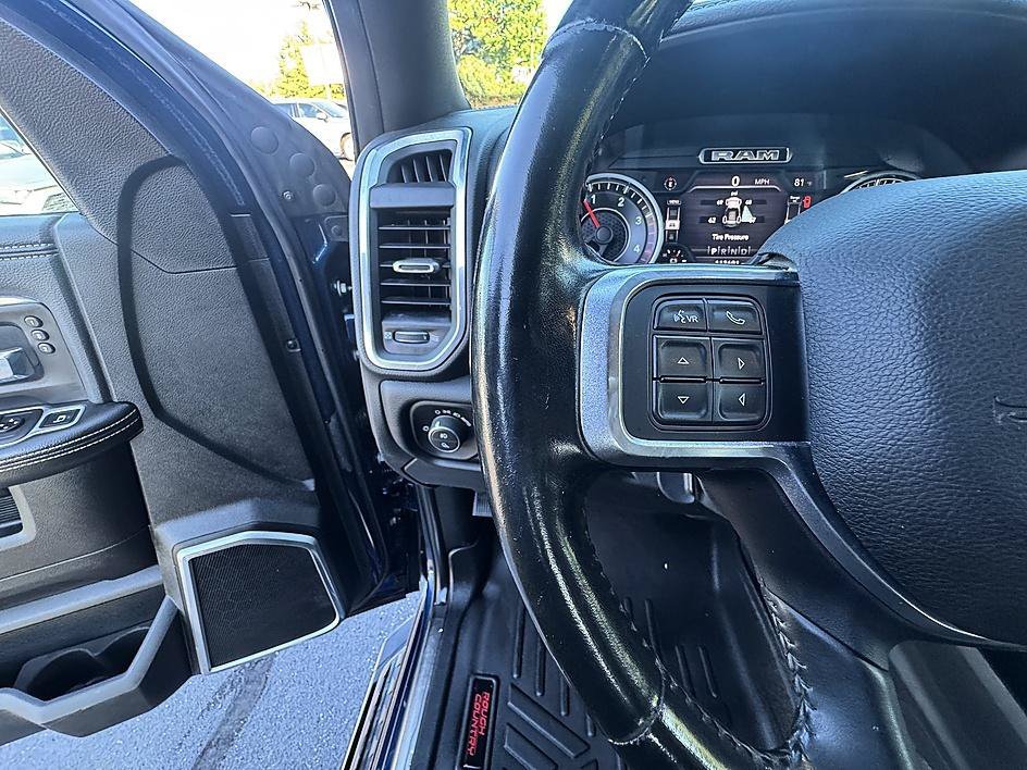 Used 2021 Patriot Blue Pearlcoat Ram Laramie image 13
