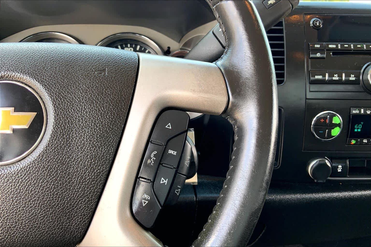 Used 2013 Graystone Metallic Chevrolet LT image 24