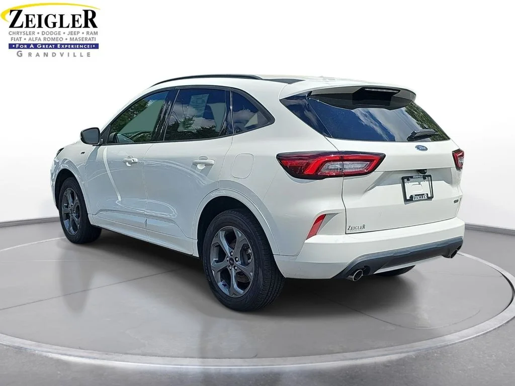 Used 2024 White Ford ST-Line Select image 7