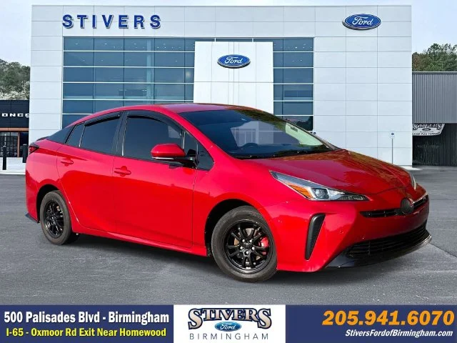 Used 2020 Red Toyota LE image 1