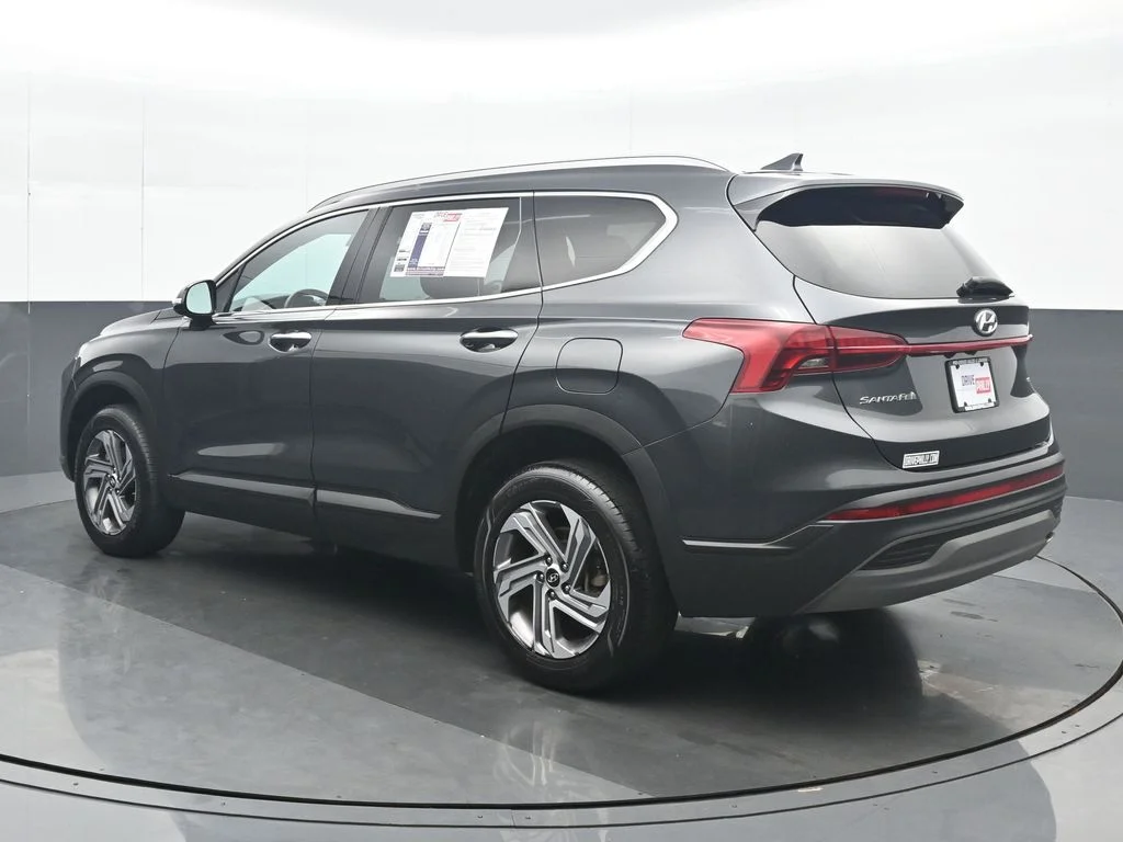 Used 2023 Gray Hyundai SEL image 4