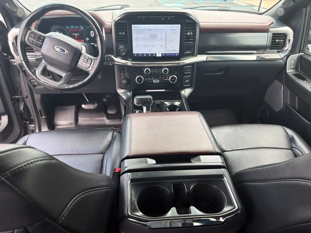 Used 2023 Carbonized Gray Metallic Ford Lariat image 13