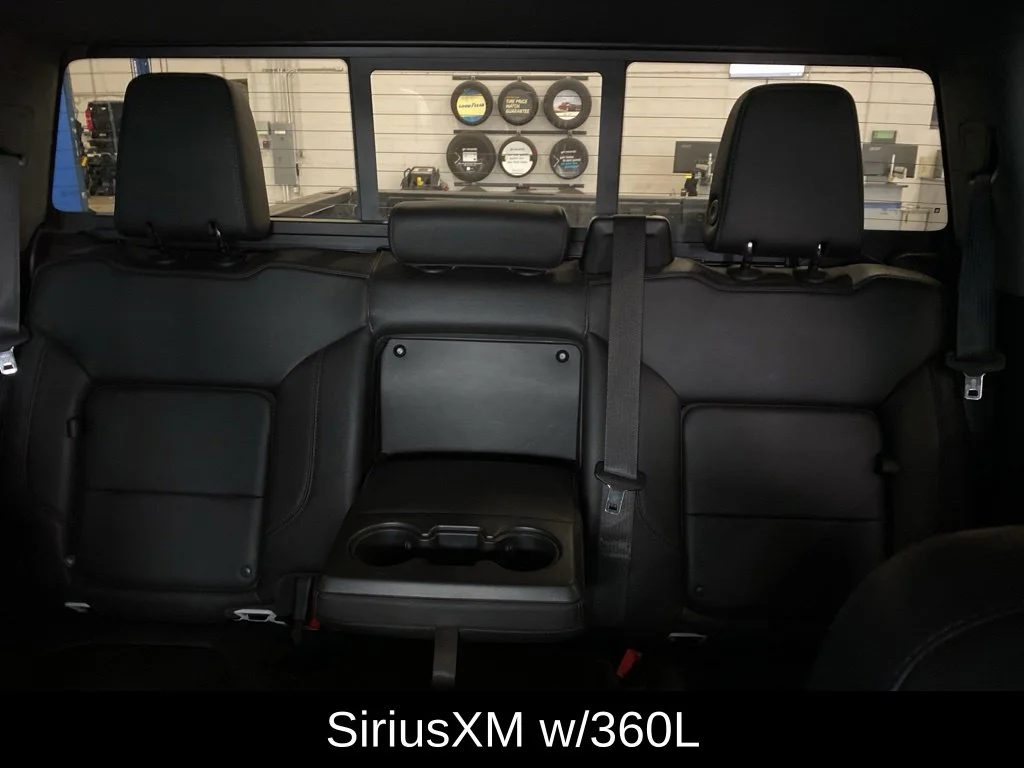 Used 2022 White Chevrolet LTZ image 15