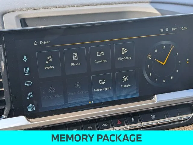 Used 2025 White Chevrolet LT image 20