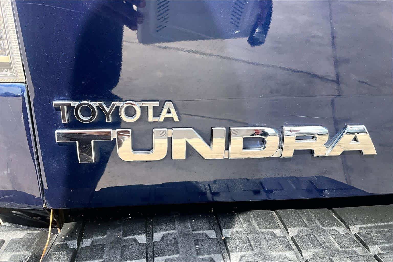 Used 2010 Nautical Blue Metallic Toyota  image 28