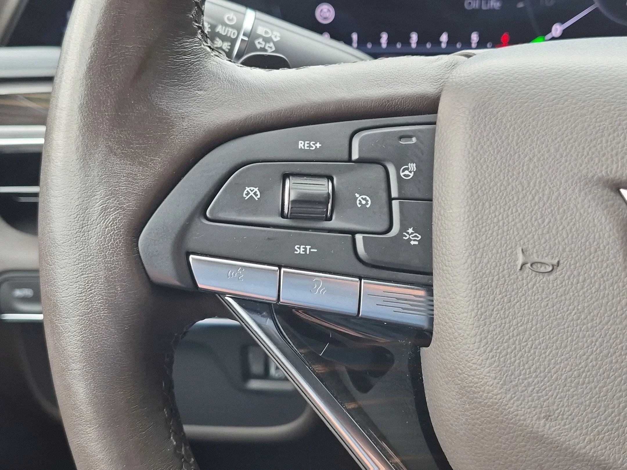 Used 2022 Galactic Gray Metallic Cadillac Premium Luxury image 17