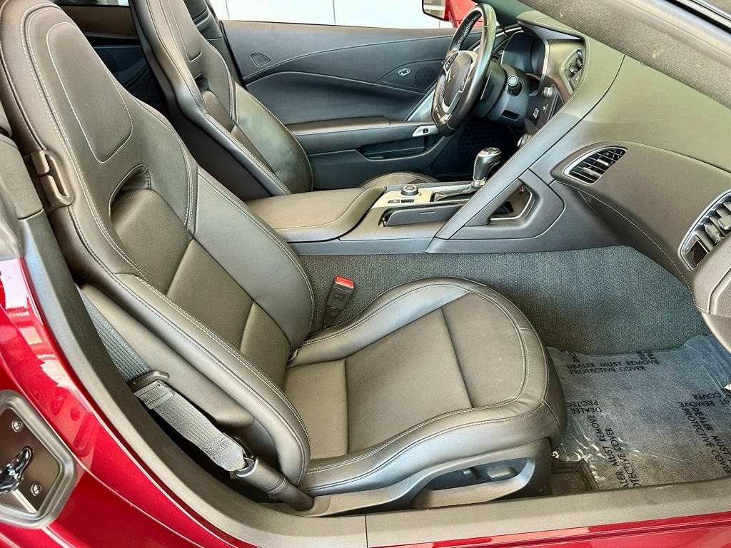 Used 2018 LONG BEACH RED METALLIC TINTCOAT Chevrolet Z06 1LZ image 19