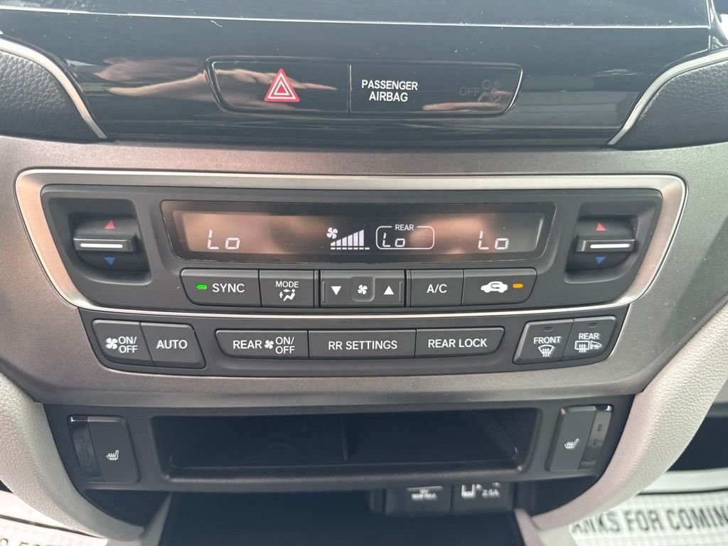Used 2019 Gray Honda EX-L image 31