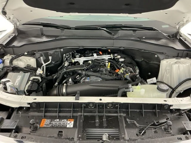 New 2026 Star White Metallic Tri-Coat Ford Active image 35